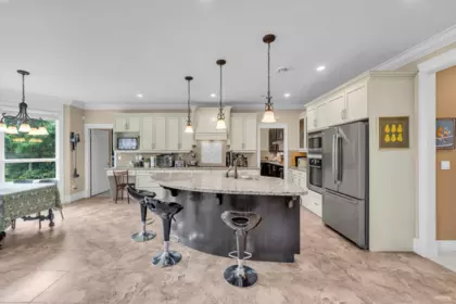 4931 Pendlebury Road, Richmond, BC, Richmond — Single Family Residence for sale