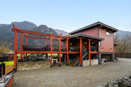 58560 Trans Canada Highway, Laidlaw, BC, Laidlaw — Single Family Residence for sale