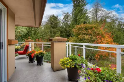 Garden / Landscaping Photo of 305 15155 22 Avenue, Surrey, BC
