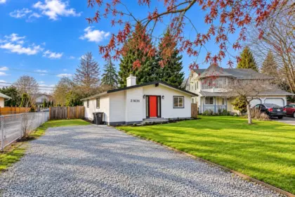 21635 50a Avenue, Langley, BC, Langley — Single Family Residence for sale