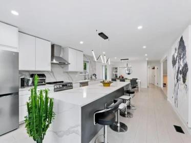 Breakfast Nook Photo of 2045 Kirkstone Road, North Vancouver, BC