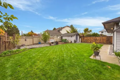 18707 60a Avenue, Surrey, BC, Surrey — Single Family Residence for sale