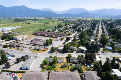 46821 Yale Road, Chilliwack, BC, Chilliwack — Single Family Residence for sale