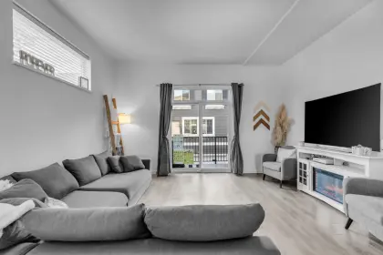 20 15128 24 Avenue, Surrey, BC, Surrey — Townhouse for sale