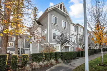 20 15128 24 Avenue, Surrey, BC, Surrey — Townhouse for sale