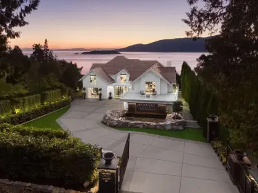 5428 Marine Drive, West Vancouver, BC, West vancouver — Single Family Residence for sale