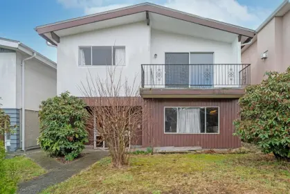 2112 E 38th Avenue, Vancouver, BC, Vancouver — Single Family Residence for sale