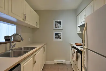 41 622 Farnham Road, Gibsons, BC, Gibsons — Apartment/Condo for sale