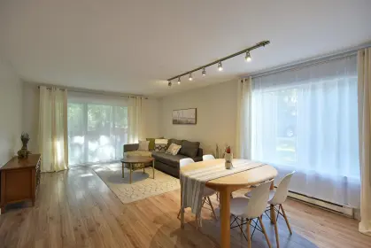 41 622 Farnham Road, Gibsons, BC, Gibsons — Apartment/Condo for sale