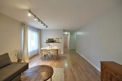 41 622 Farnham Road, Gibsons, BC, Gibsons — Apartment/Condo for sale