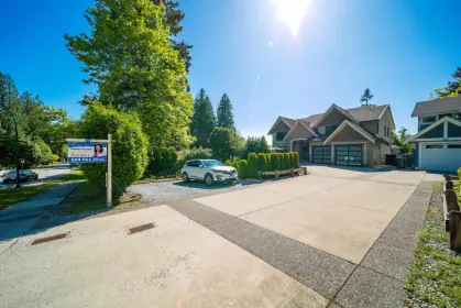 456 Walker Street, Coquitlam, BC, Coquitlam — Single Family Residence for sale