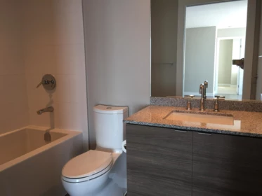 Primary Bathroom Photo of 3303 488 SW Marine Drive, Vancouver, BC