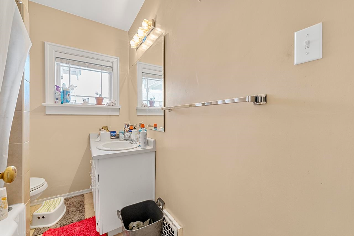 Bedroom 4 Photo of 3229 W 24th Avenue, Vancouver, BC