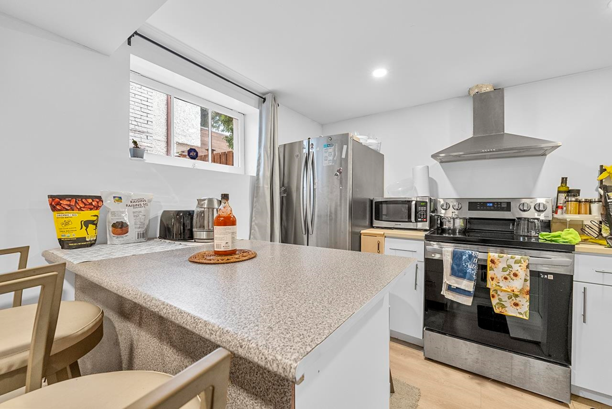Mudroom Photo of 3229 W 24th Avenue, Vancouver, BC
