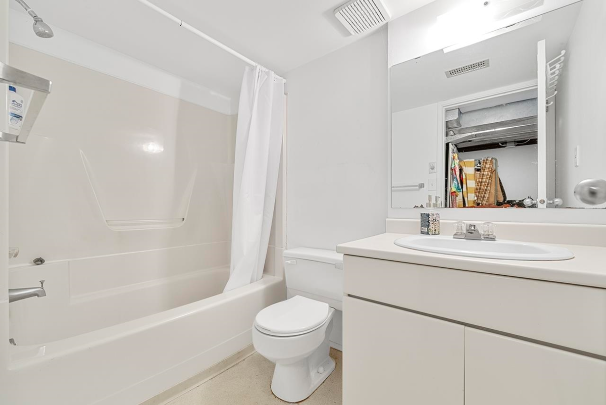 Outdoor Deck Photo of 3229 W 24th Avenue, Vancouver, BC