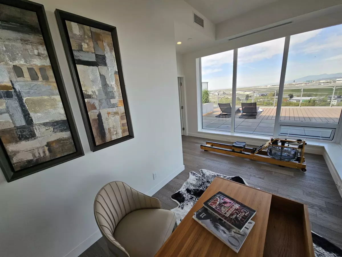 Powder Room Photo of 1202 6811 Pearson Way, Richmond, BC