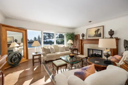 483 Eastcot Road, West Vancouver, BC, West vancouver — Single Family Residence for sale
