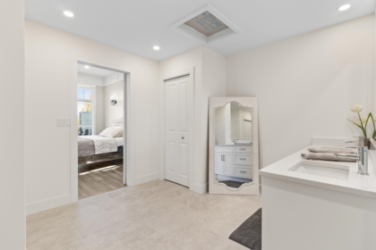 Walk-In Closet Photo of 104 51096 Falls Court, Chilliwack, BC