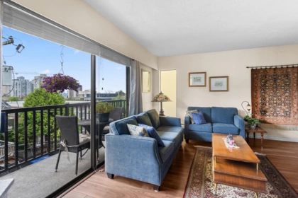 321 123 E 19th Street, North Vancouver, BC, North Vancouver — Apartment/Condo for sale