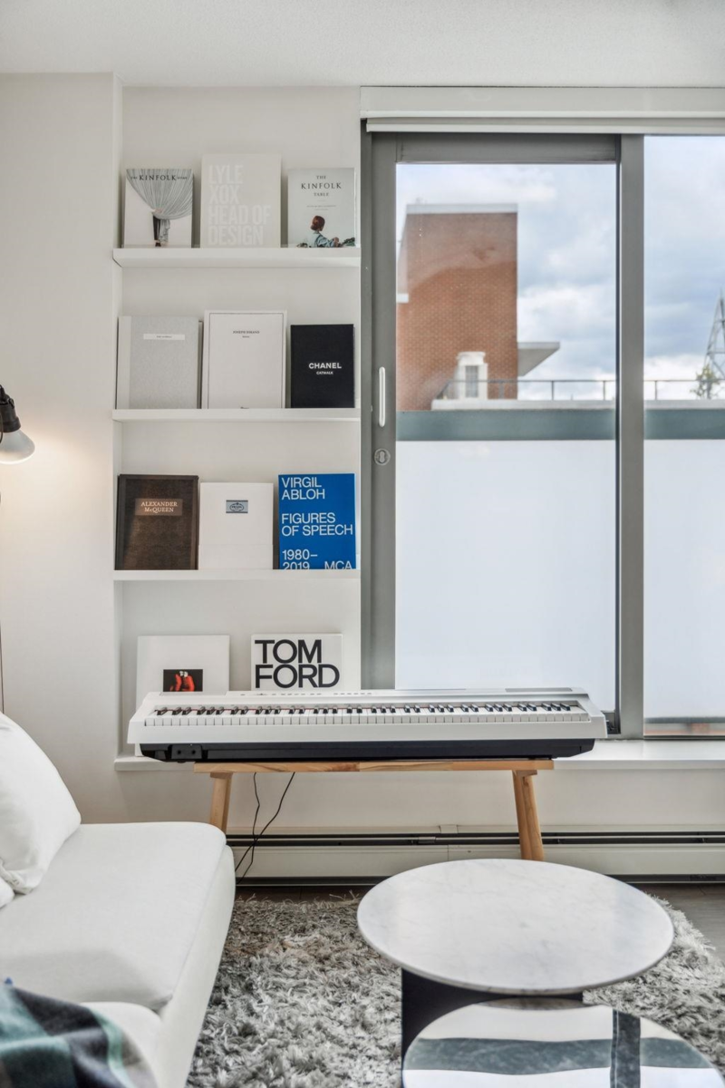 Kitchen Photo of 809 66 W Cordova Street, Vancouver, BC
