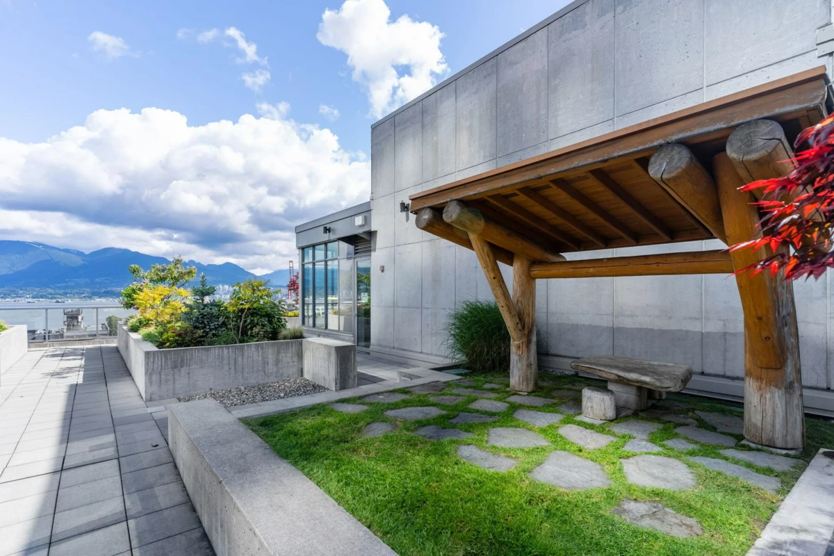 Outdoor Kitchen Photo of 809 66 W Cordova Street, Vancouver, BC