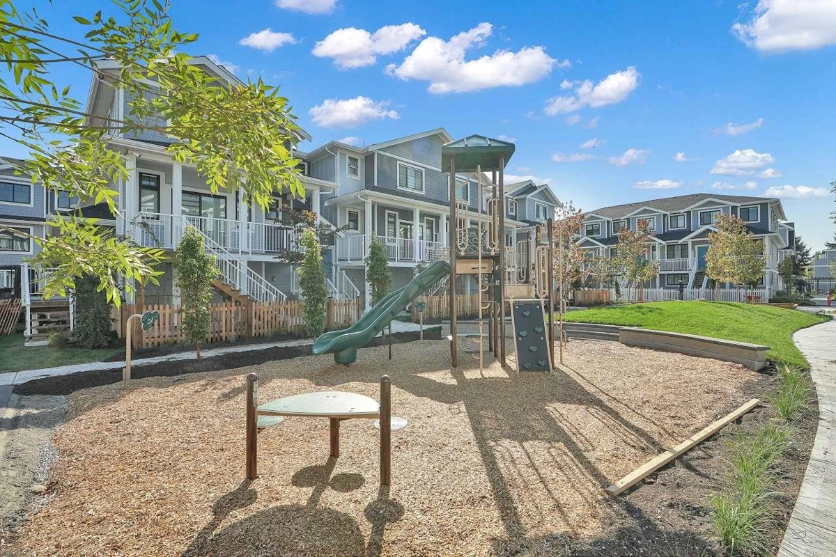 Exterior Front Photo of 9 769 Ota Avenue, New Westminster, BC