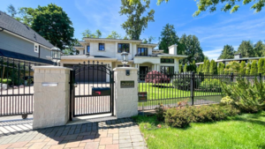 5060 Cliff Drive, Delta, BC