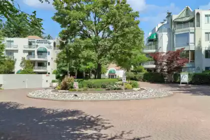 111 1785 Martin Drive, Surrey, BC, Surrey — Apartment/Condo for sale