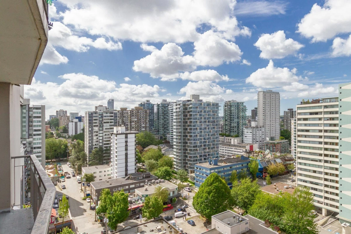 Hallway Photo of 1850 Comox Street, Vancouver, BC