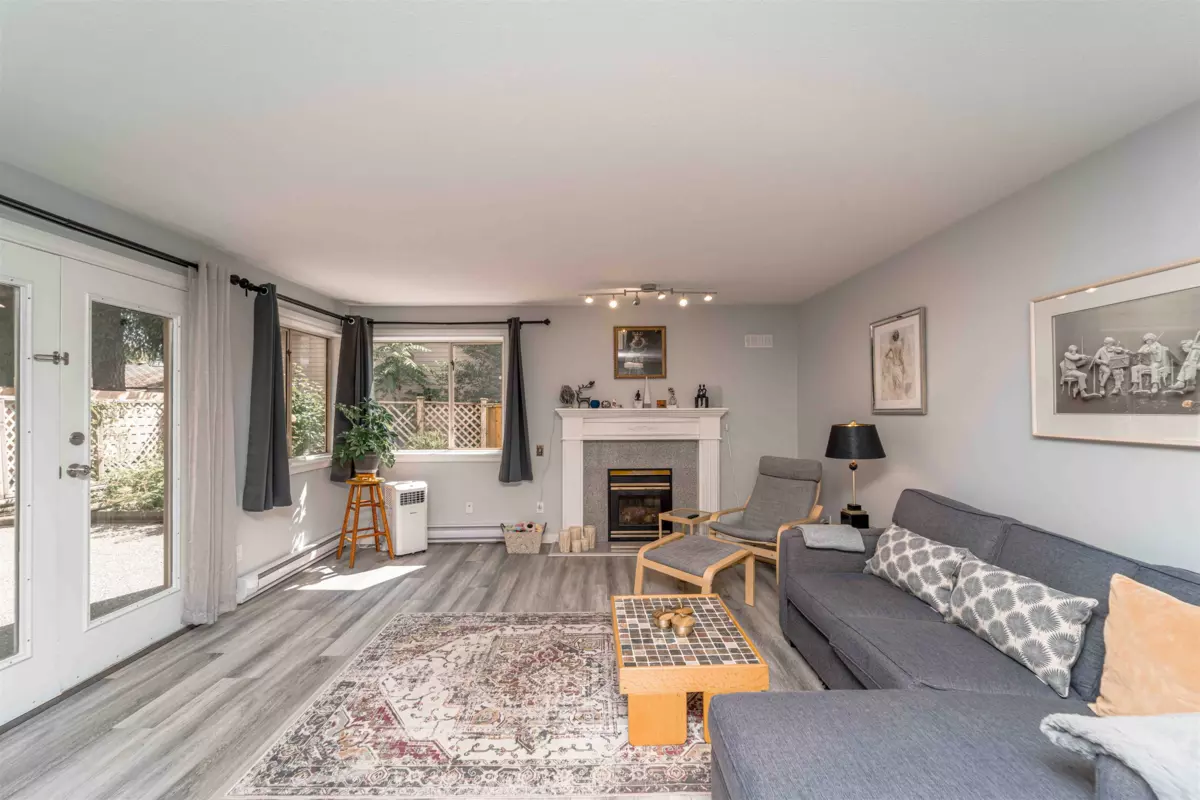 Dining Area Photo of 102 33675 Marshall Road, Abbotsford, BC