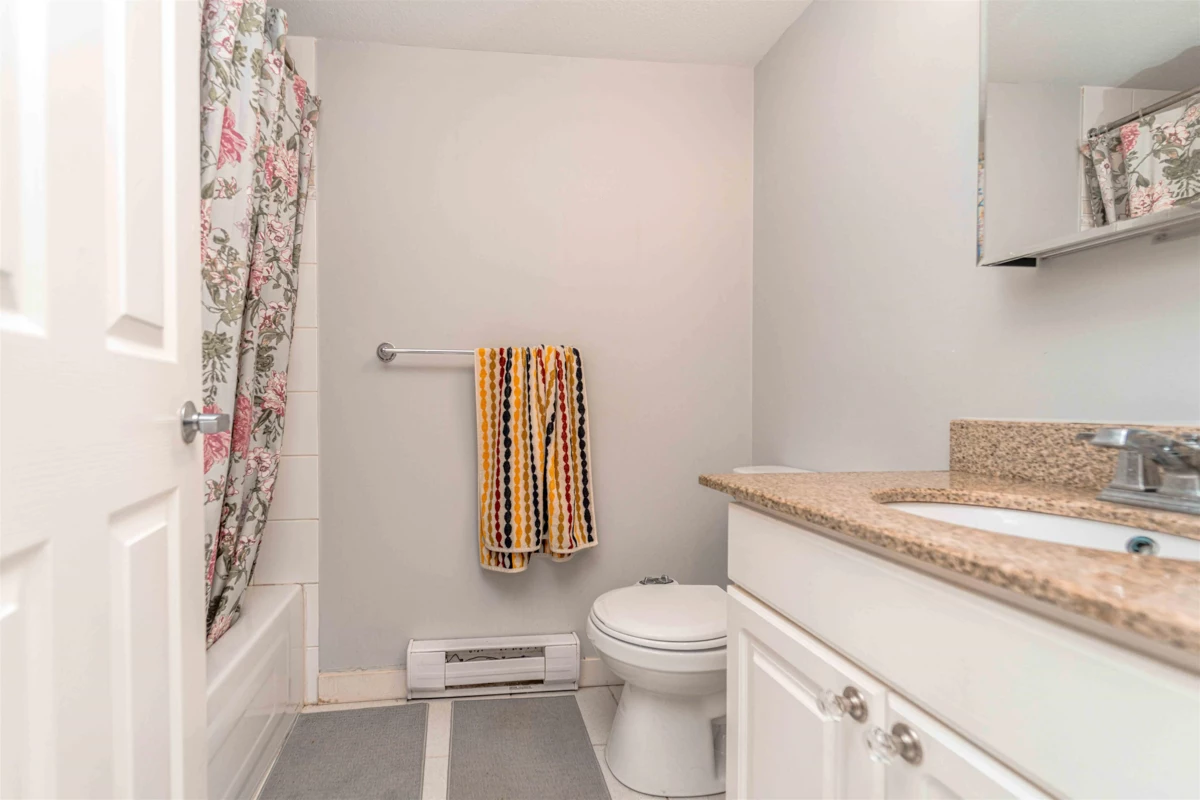 Laundry Room Photo of 102 33675 Marshall Road, Abbotsford, BC