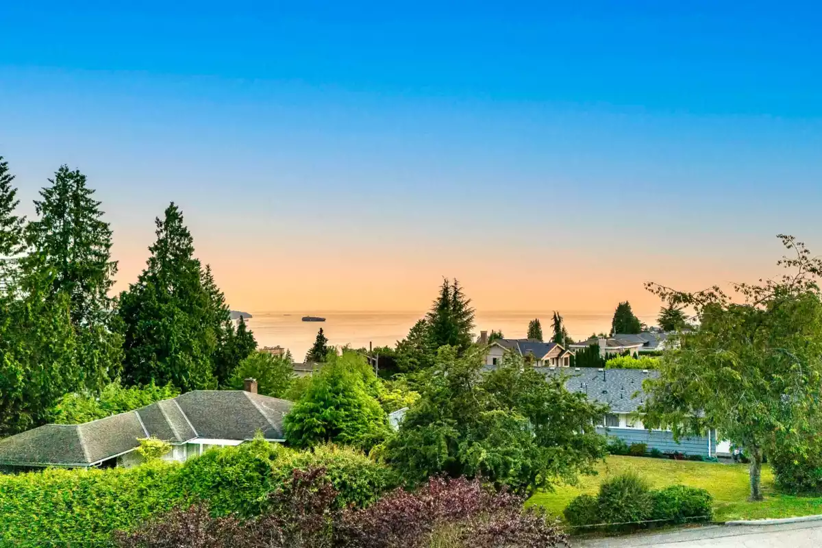 Aerial View of 2050 Westdean Crescent, West Vancouver, BC