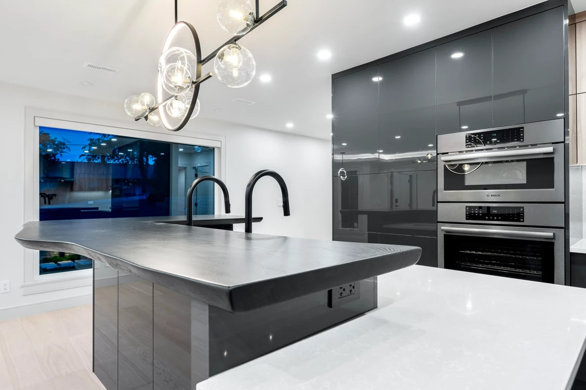 Bedroom 2 Photo of 2050 Westdean Crescent, West Vancouver, BC