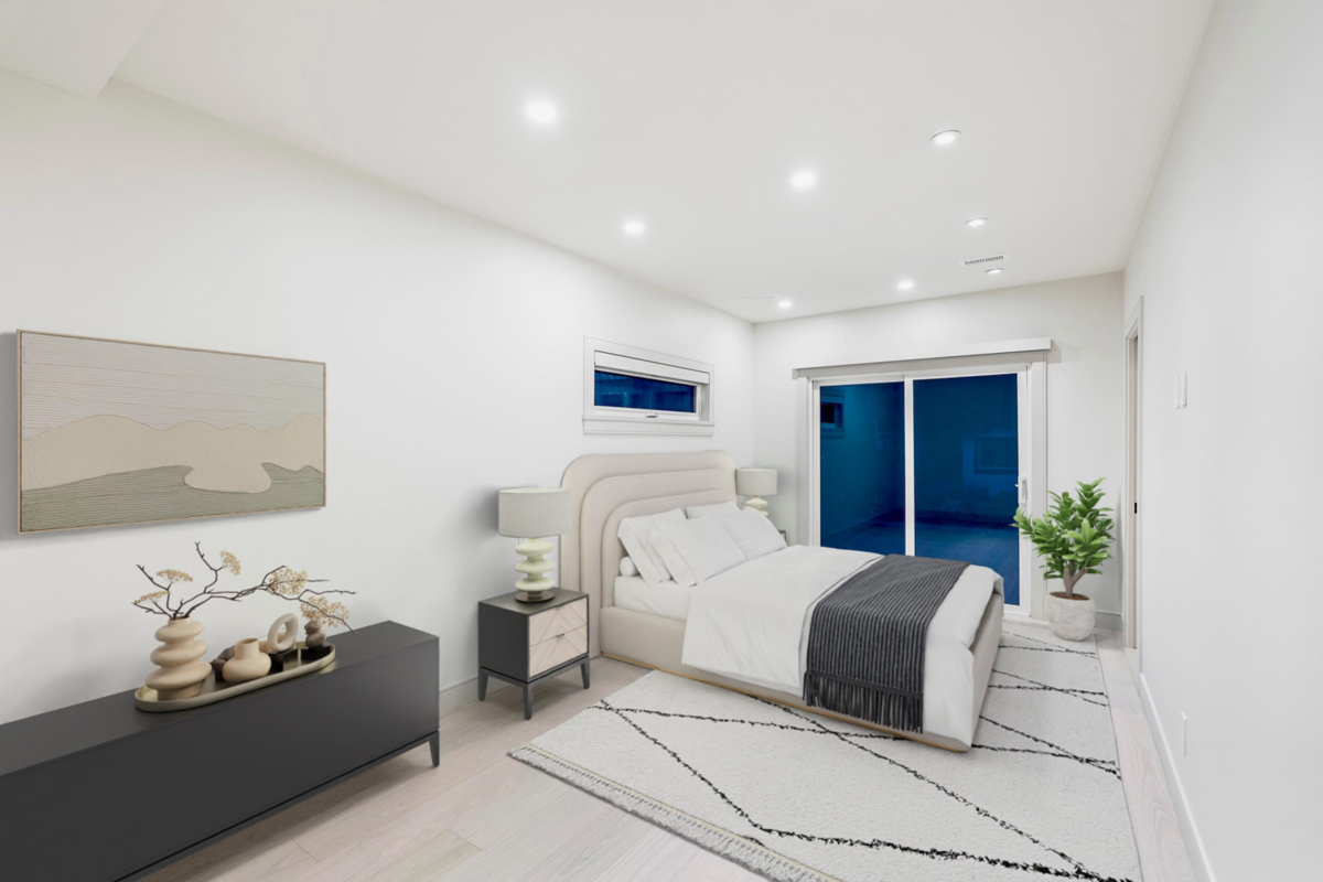 Staircase Photo of 2050 Westdean Crescent, West Vancouver, BC