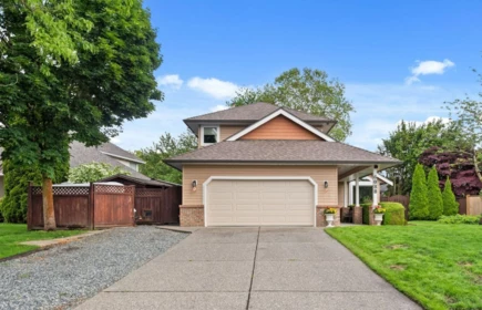 6088 184a Street, Surrey, BC, Surrey — Single Family Residence for sale