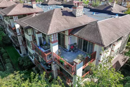 304 16455 64 Avenue, Surrey, BC, Surrey — Apartment/Condo for sale