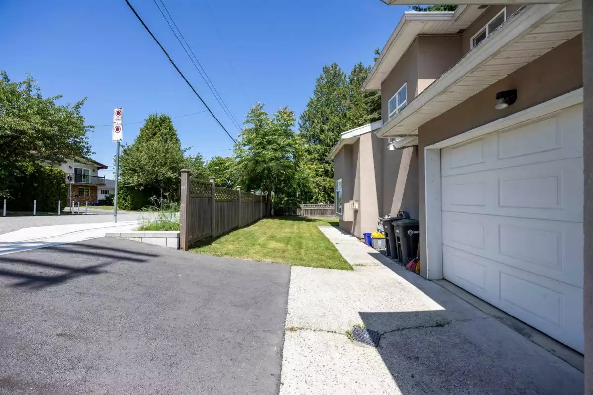 Family Room Photo of 4370 Sardis Street, Burnaby, BC