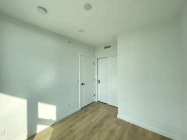 Breakfast Nook Photo of 1806 13685 102 Avenue, Surrey, BC