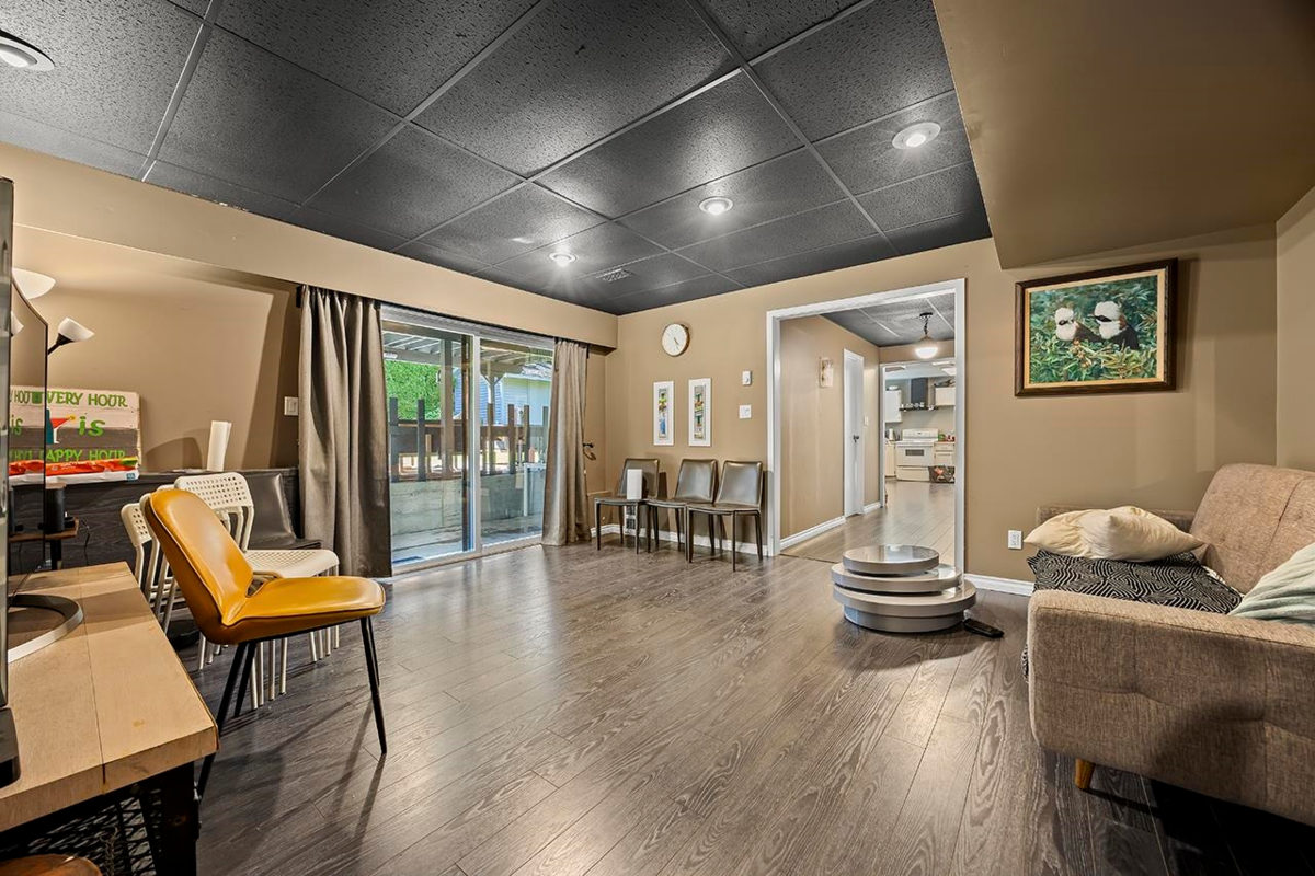 Backyard Photo of 3155 Cardinal Drive, Burnaby, BC