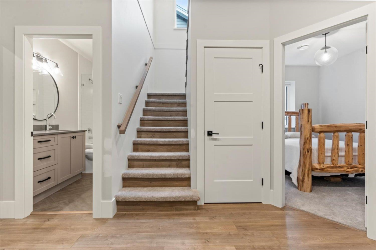 Entry Foyer Photo of 74 1880 Columbia Valley Road, Cultus Lake, BC