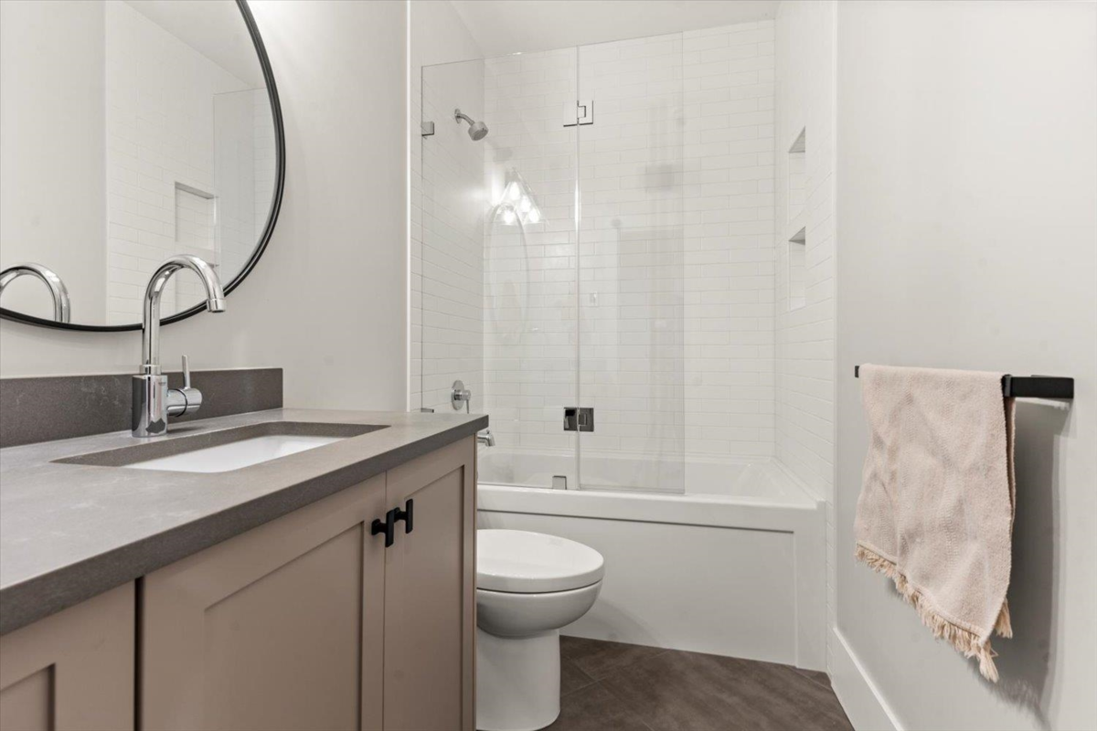 Garage Interior Photo of 74 1880 Columbia Valley Road, Cultus Lake, BC