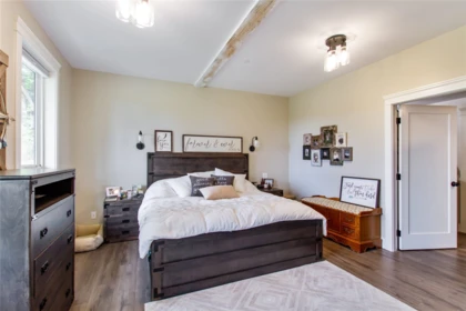 Primary Bedroom Photo of 34821 Ferndale Avenue, Mission, BC