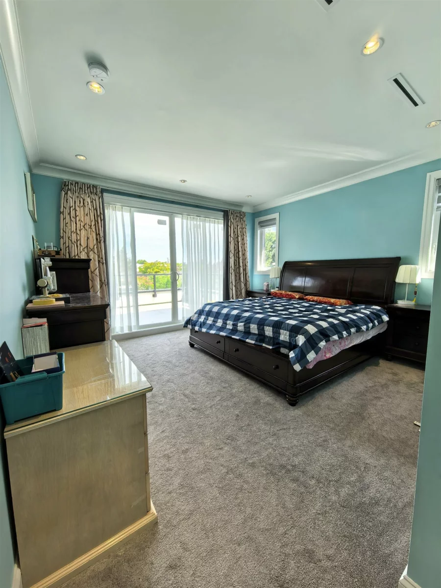 Living Room Photo of 4646 48b Street, Delta, BC