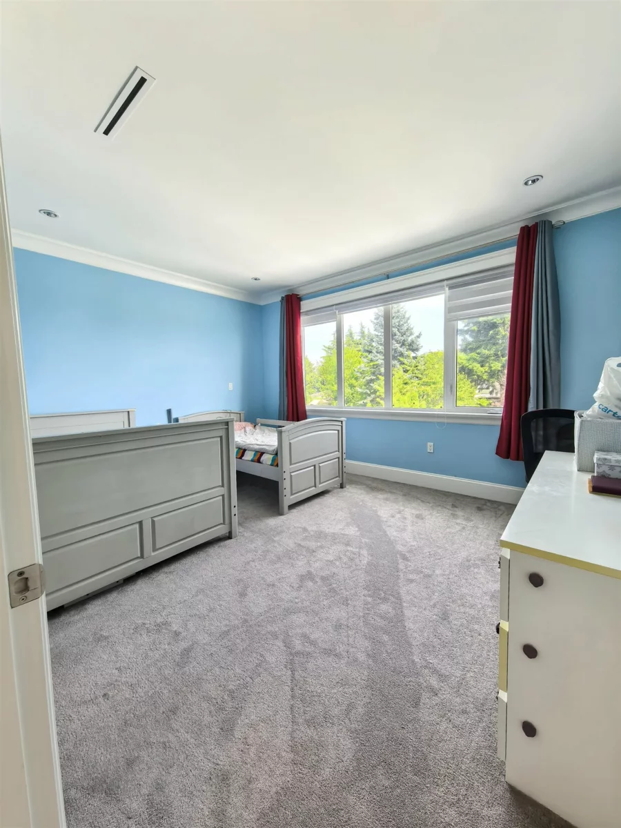 Walk-In Closet Photo of 4646 48b Street, Delta, BC