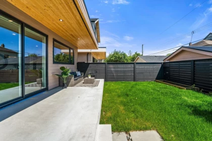 2 638 E 46th Avenue, Vancouver, BC, Vancouver — Half Duplex for sale