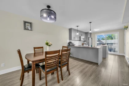 2 32138 George Ferguson Way, Abbotsford, BC, Abbotsford — Townhouse for sale