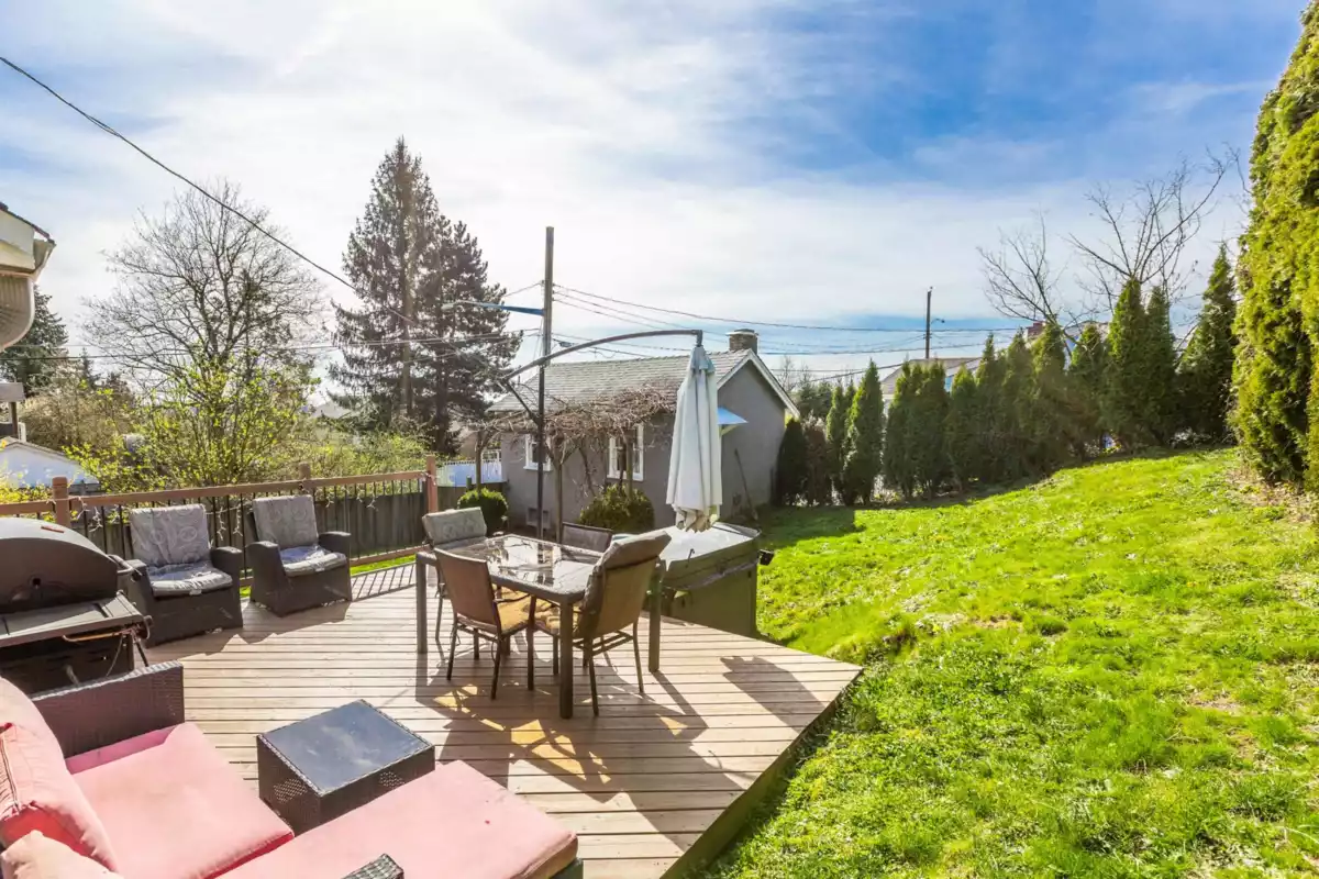 Garden / Landscaping Photo of 33479 5 Avenue, Mission, BC