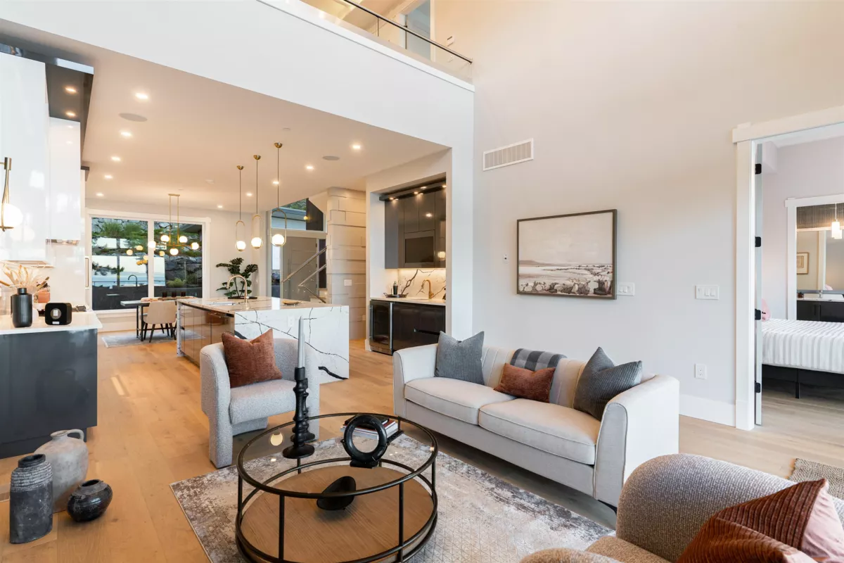 Primary Bathroom Photo of 239 Shore Lane, Bowen Island, BC