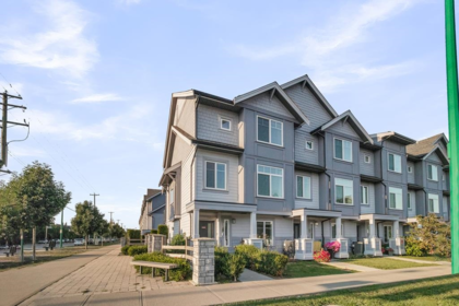 10 19239 70 Avenue, Surrey, BC, Surrey — Townhouse for sale
