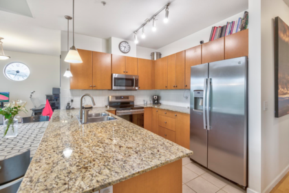 428 10180 153 Street, Surrey, BC, Surrey — Apartment/Condo for sale